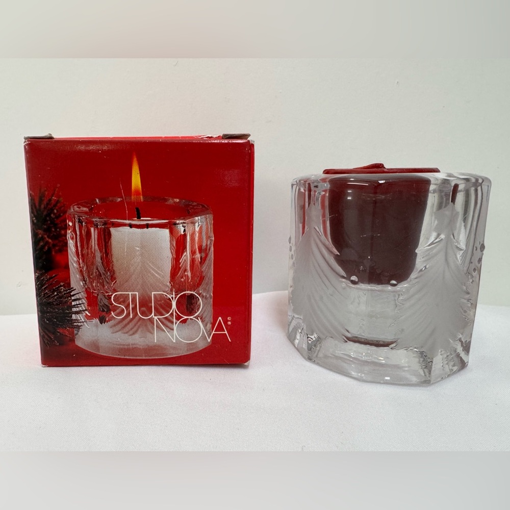 Vintage Studio Nova  Clear etched Glass Votive holder and Candle (NWT).